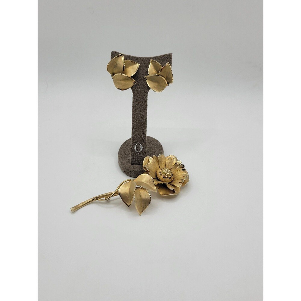 Vintage Gold tone PRIMEX Rose Brooch and flower Clip on earrings